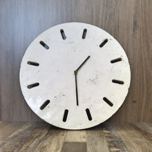 Load image into Gallery viewer, Minimalist Lightweight Concrete Clock made with White Cement