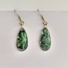 Load image into Gallery viewer, Green Moss/lichen Earrings