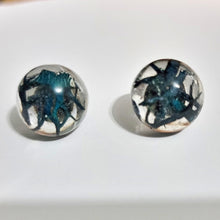 Load image into Gallery viewer, Moss/lichen Circle Stud Earrings