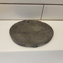 Load image into Gallery viewer, Distressed Black Concrete Soap dish