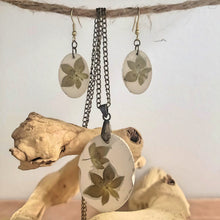 Load image into Gallery viewer, Lightweight Cement & Leaves Pendant & Earrings Set