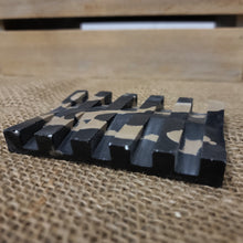 Load image into Gallery viewer, Marbled Black & Tan Cement Soap dish