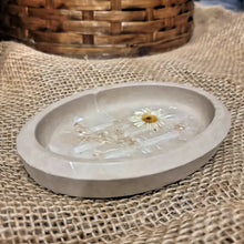 Load image into Gallery viewer, Handmade Rice & Floral Concrete Soap Dish with Manitoba Grains