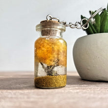 Load image into Gallery viewer, LOVE Fall Key Chain