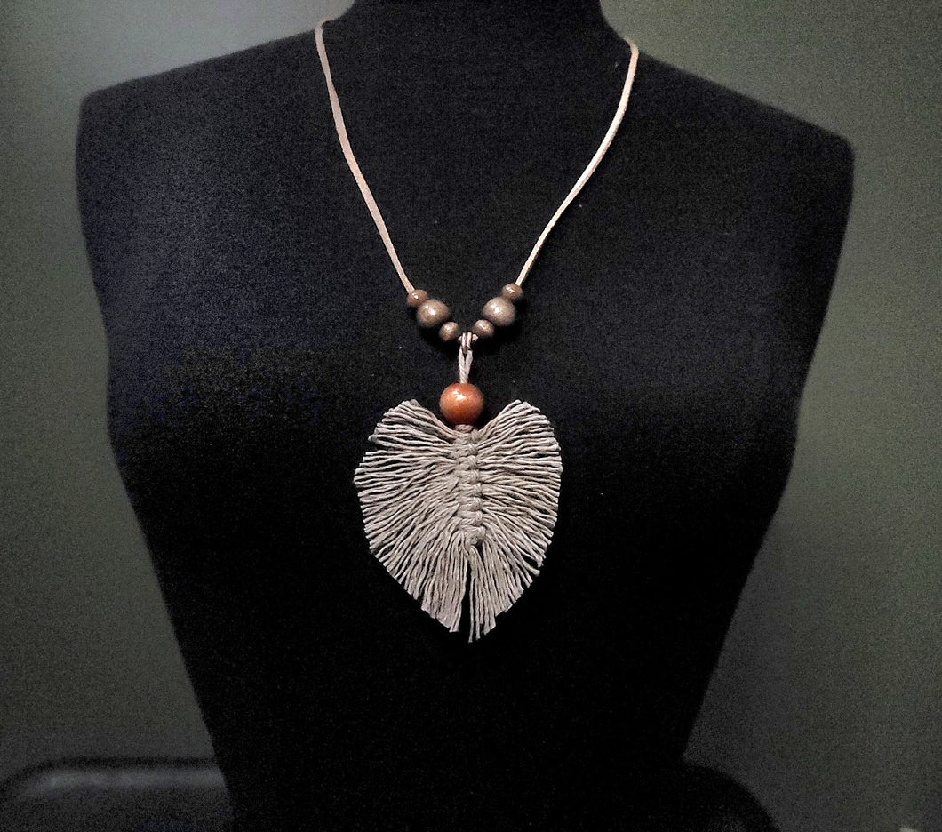 Macrame Leaf Pendant Necklace