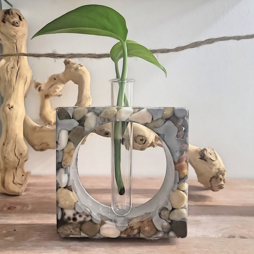 Tumbled Riverstone & Concrete Plant Propagation Square