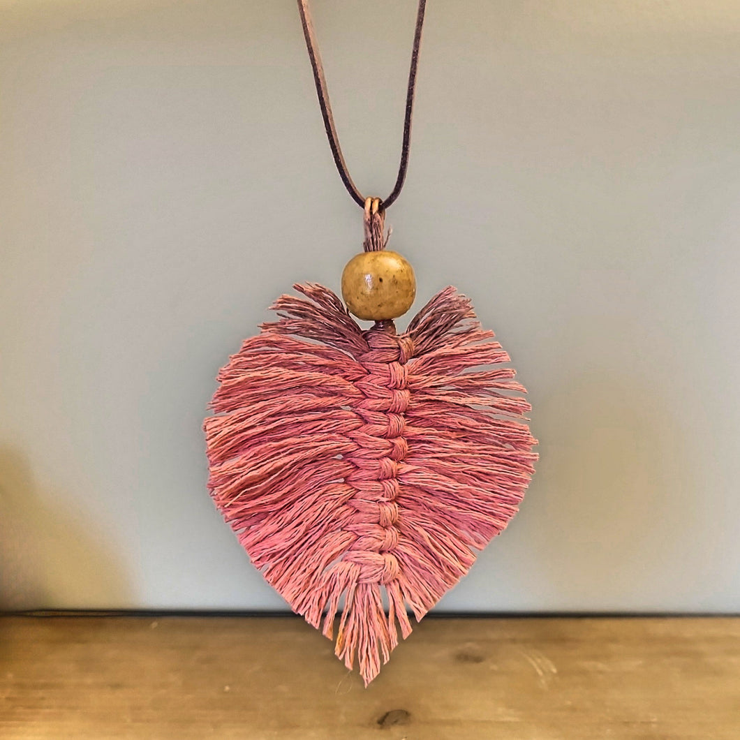 Ombre Fringe Leaf Necklace